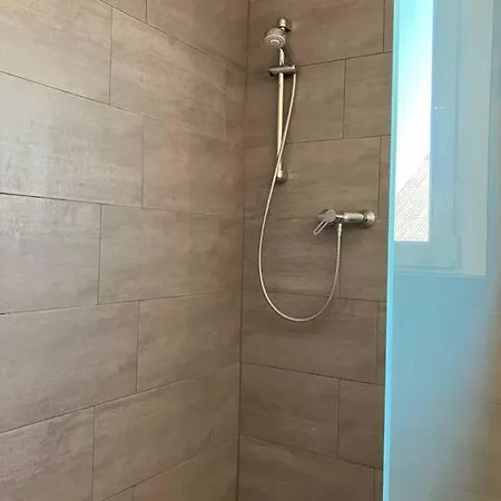 Holiday home Grosses In *