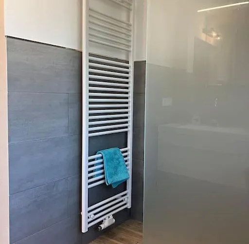 Grosses In Singhofen